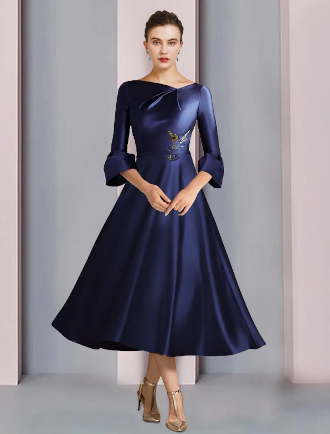 A-Line Mother of the Bride Dress Formal Wedding Guest Elegant Bateau Neck Satin Sleeve with Pleats Beading