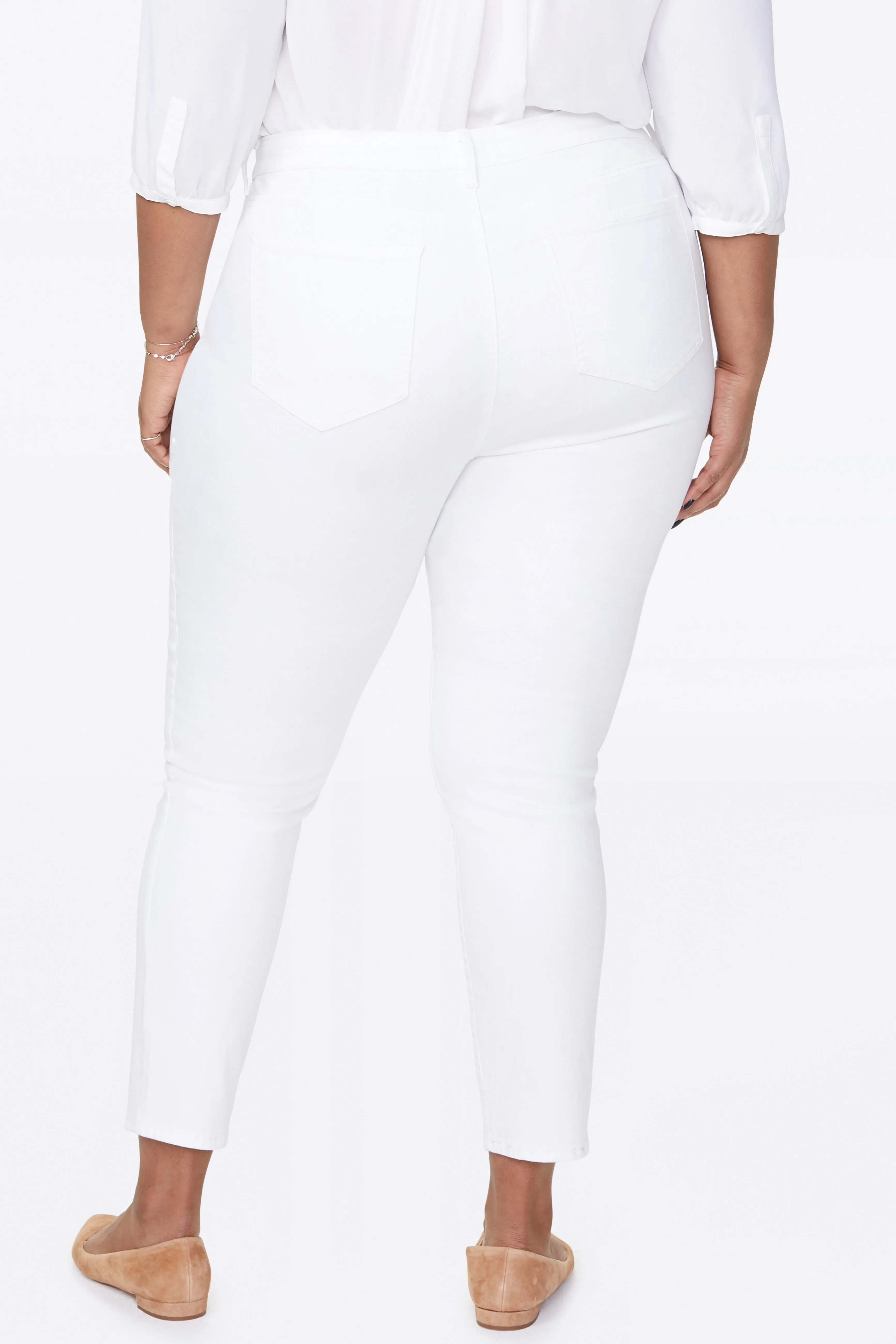 Ami Skinny Ankle Jeans In Plus Size - Optic White