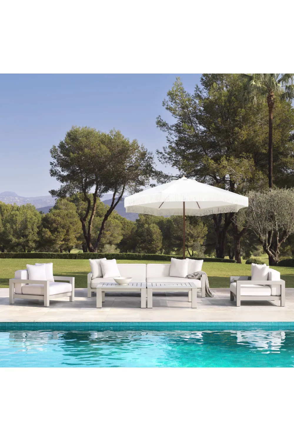 Beige Sunbrella Outdoor Lounge Chair | Eichholtz Cap-Antibes