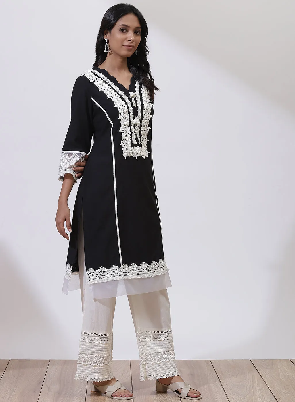 Black Alora Collection Kurta With Lace Detail