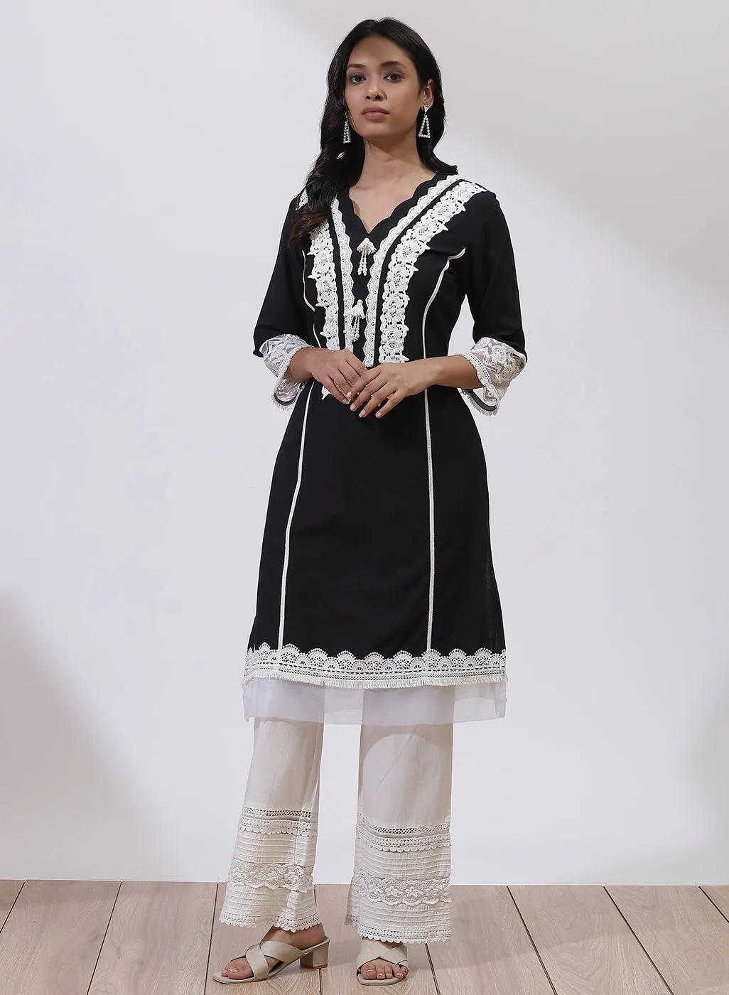 Black Alora Collection Kurta With Lace Detail