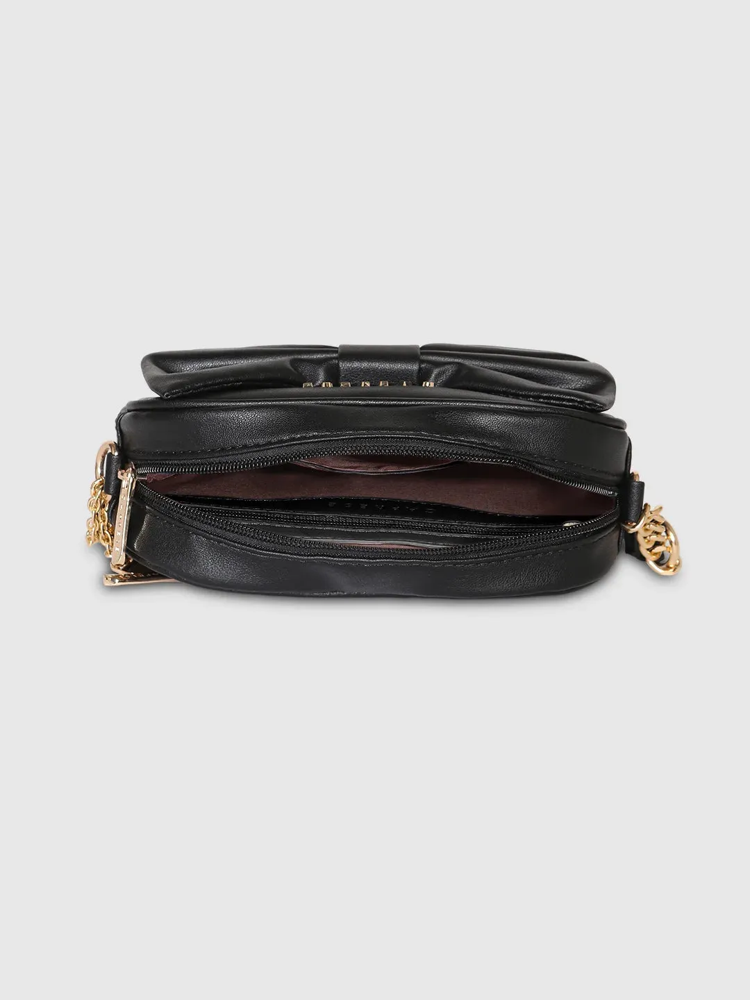 Caprese Cooper Sling Small Black