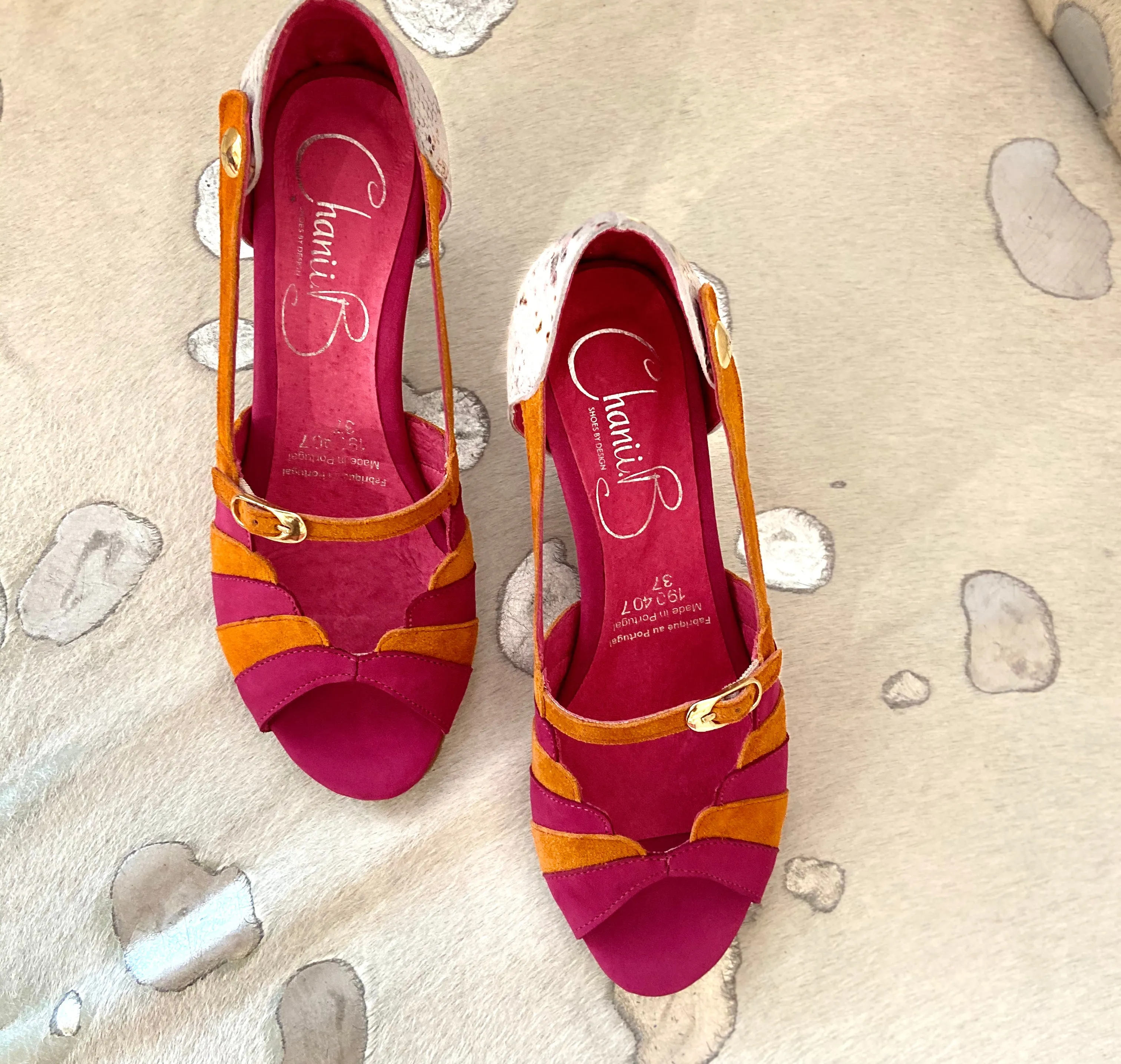 Freya - Fuchsia Orange low heel shoe