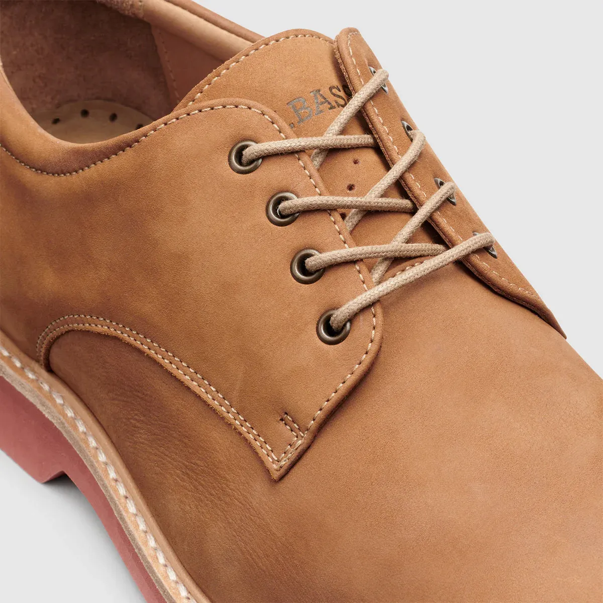 G.H. BASS PASADENA DERBY TAN SUEDE