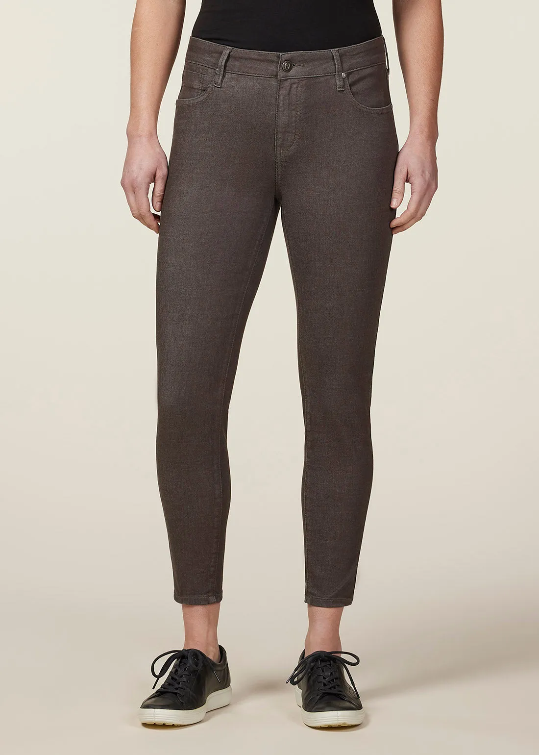 In Motion Cropped Pant