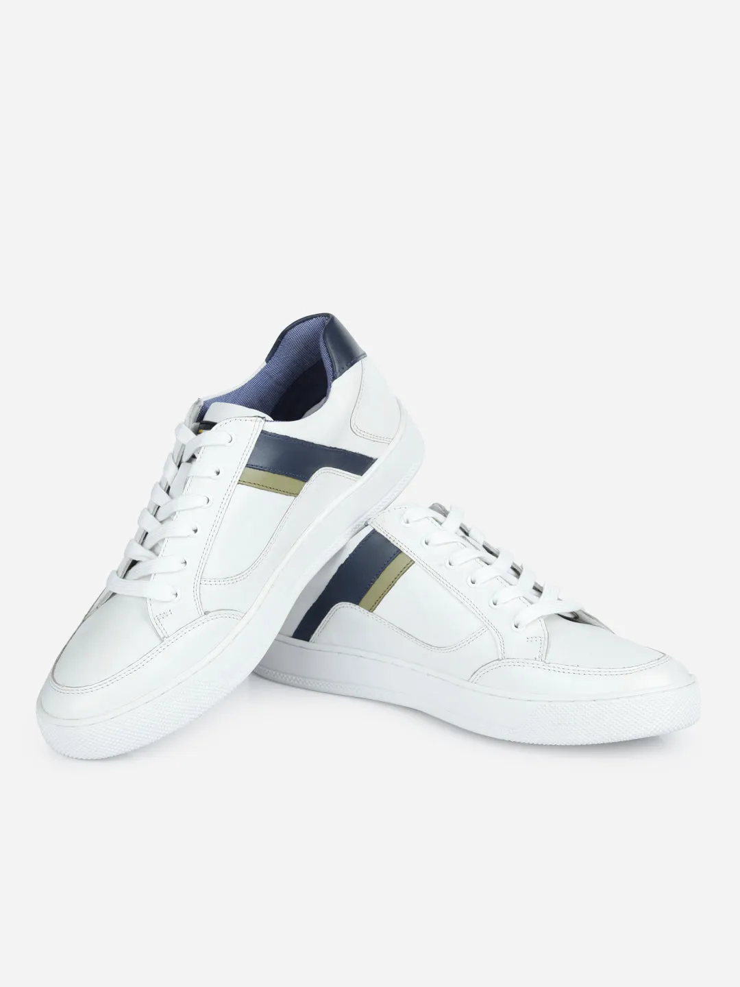 Men's White Lace Up Sneaker (ID3052)