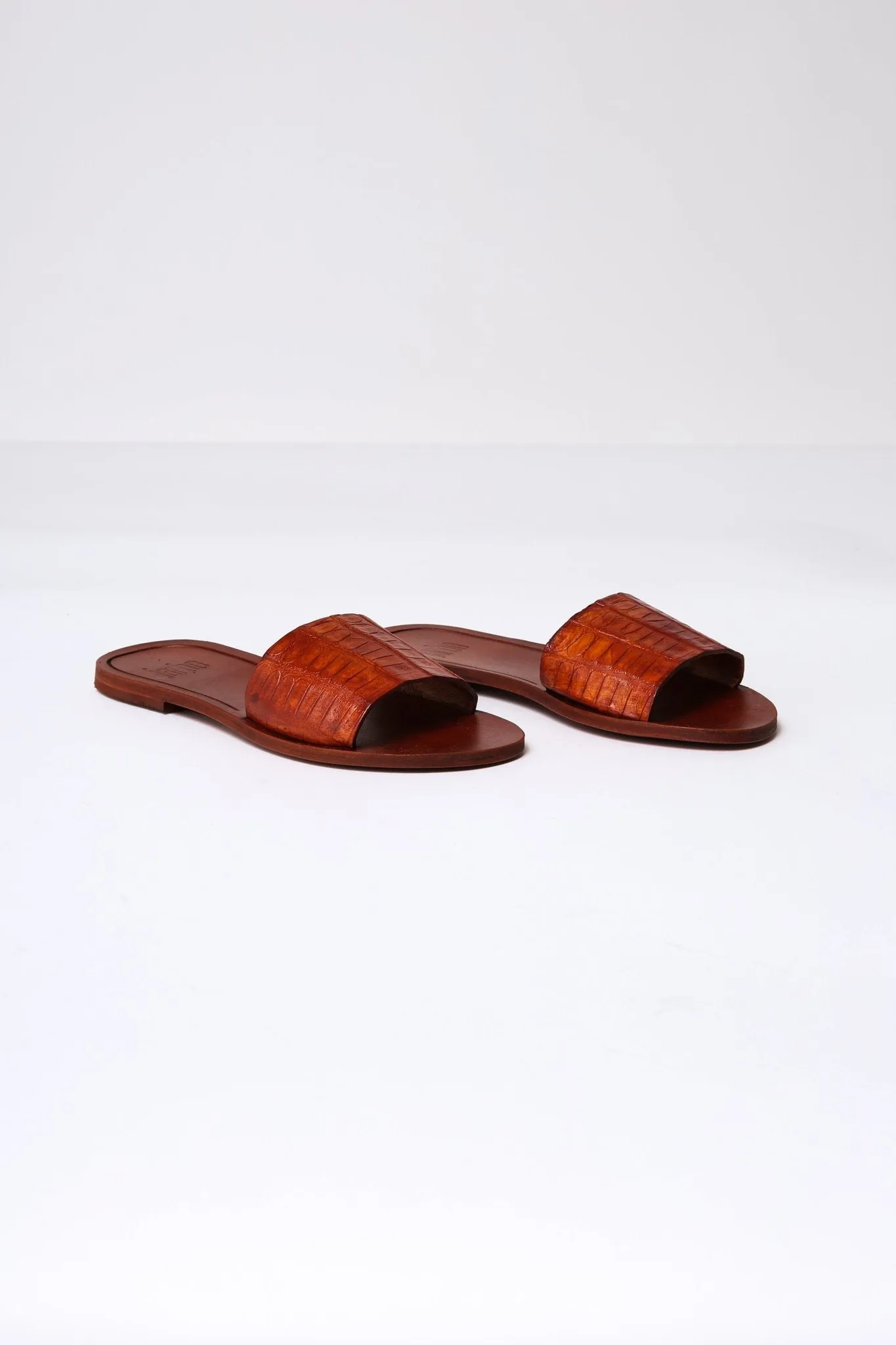 NOVARA SLIDE FLAT SANDAL