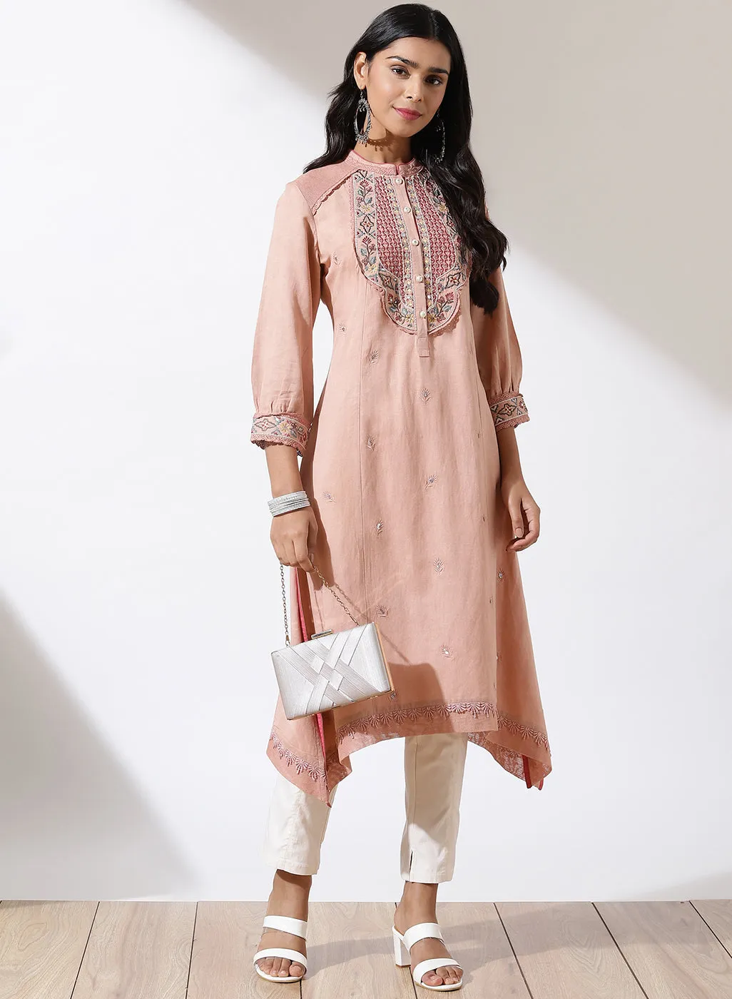 Peach Alora Collection Kurta With Delicate Embroidery