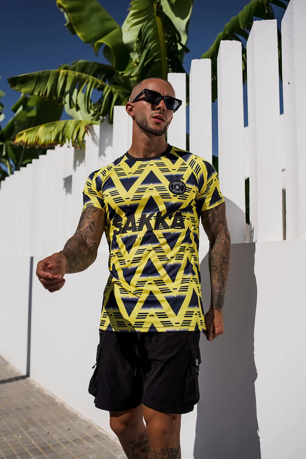 Sakka Retro Tee - Yellow/Black