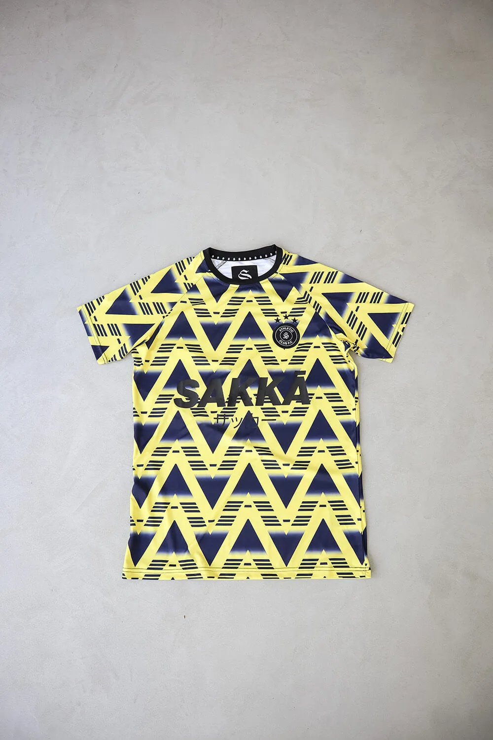 Sakka Retro Tee - Yellow/Black